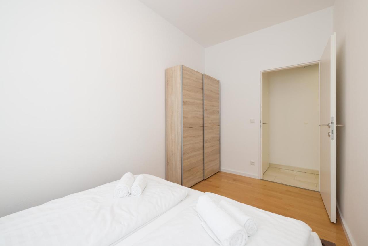 Favoriten Dream Apartment 1100 Виена Екстериор снимка