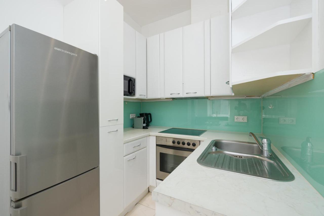 Favoriten Dream Apartment 1100 Виена Екстериор снимка