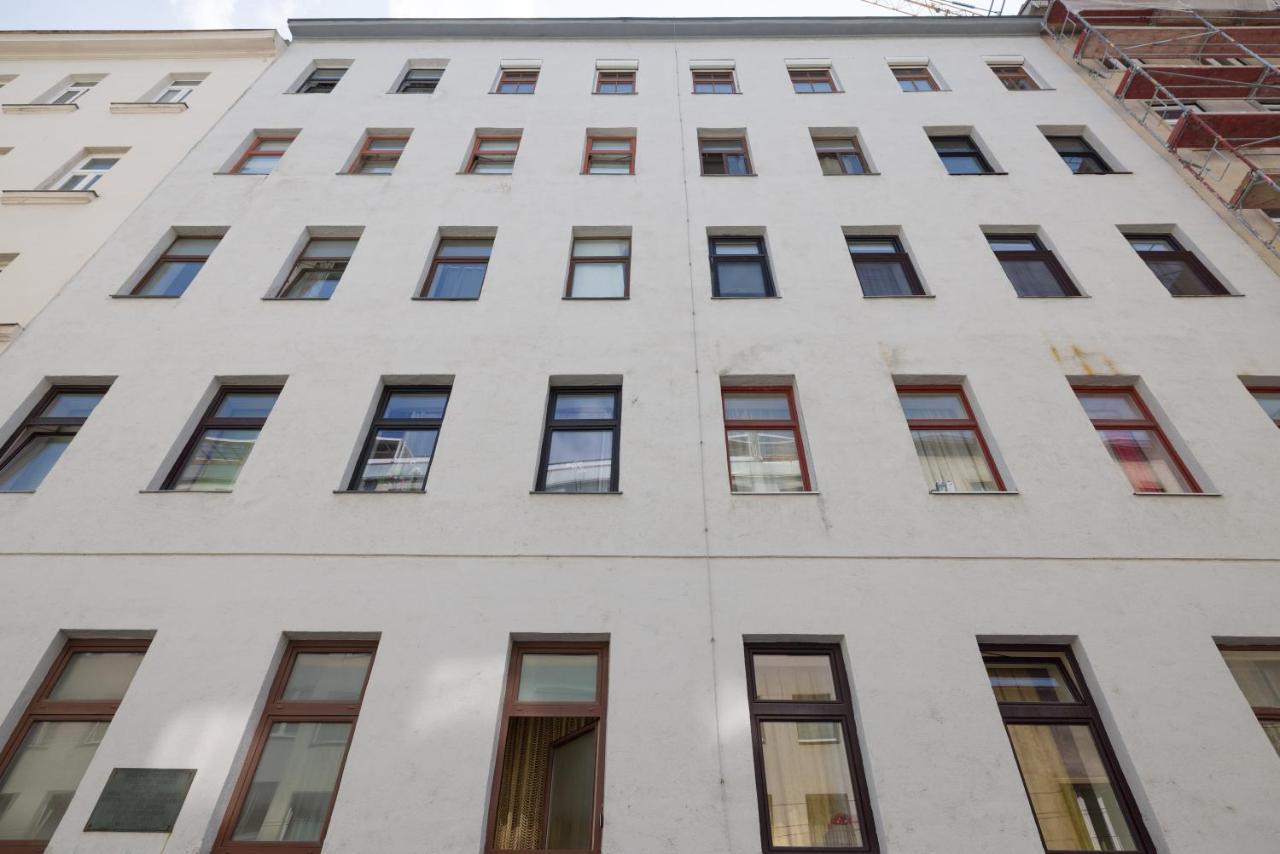 Favoriten Dream Apartment 1100 Виена Екстериор снимка