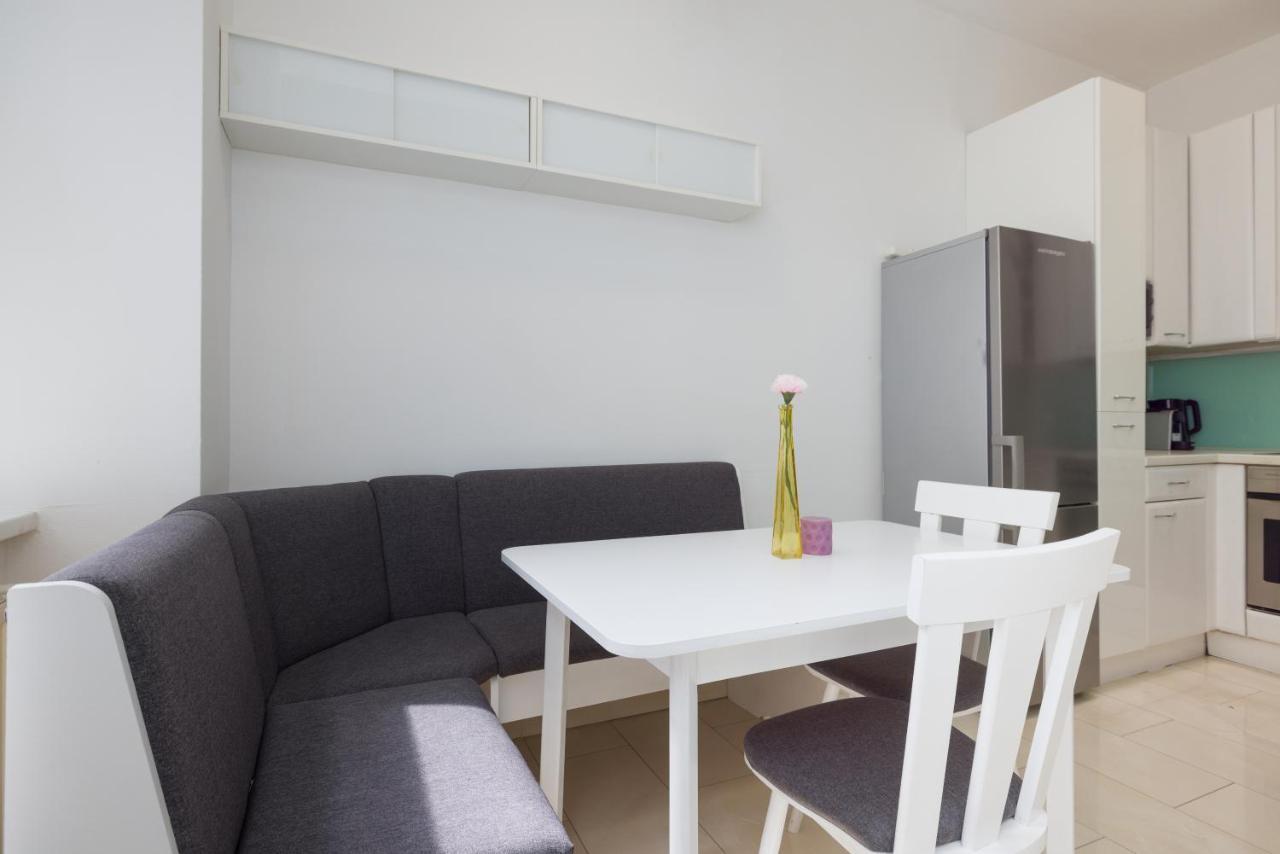 Favoriten Dream Apartment 1100 Виена Екстериор снимка